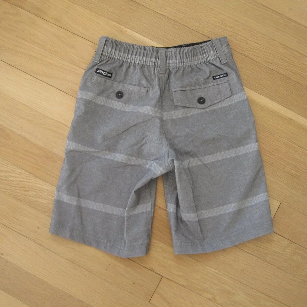 Quicksilver Boys Grey Short Size 7 Golf Outing Summer Strethy Soft